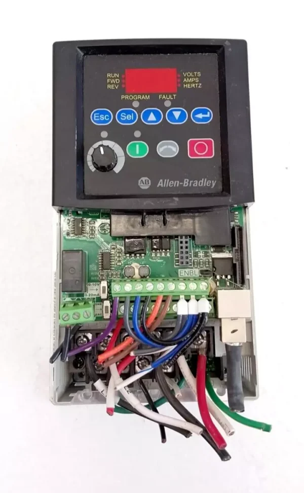 ALLEN BRADLEY 22B D010H204 AC DRIVE SERIES A