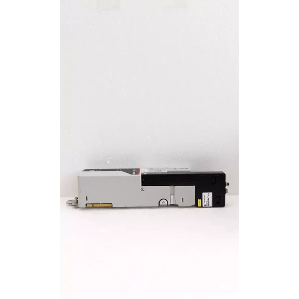 Allen Bradley 2094-en02D-m01-30 Servo Drive Control Module