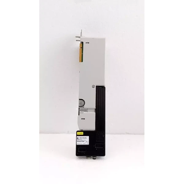 Allen Bradley 2094-en02D-m01-30 Servo Drive Control Module
