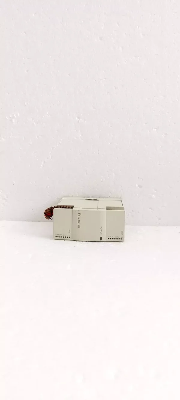 MITSUBISHI FX2N-16EYR-ES/UL PROGRMMABLE CONTROLLER