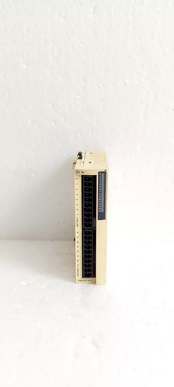 SCHNEIDER ELECTRIC TM2DDI16DT DIGITAL INPUT MODULE 24VDC