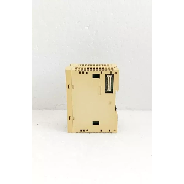 Schneider Twdlmda20Drt Plc Base Module 24 Vdc