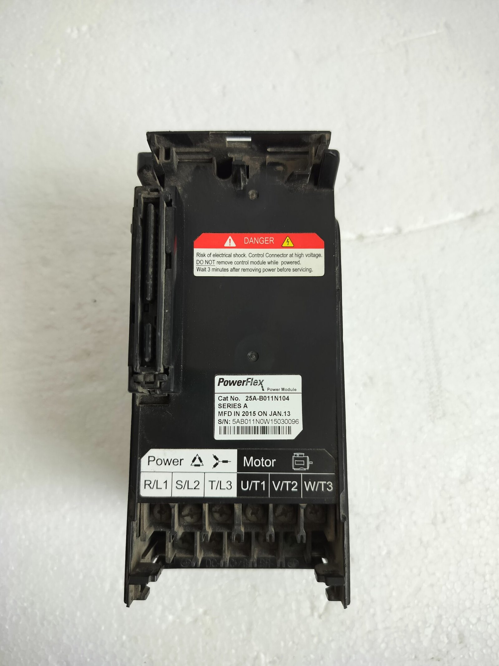 Allen-bradley 25A-b011N104 Power Module