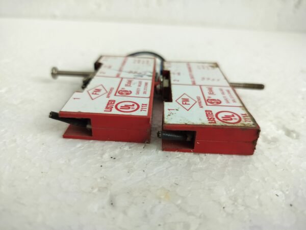 Gems Sensors Inc. P/N: 113000 Zener Barrier Max. Safe Area Volt: 250 V