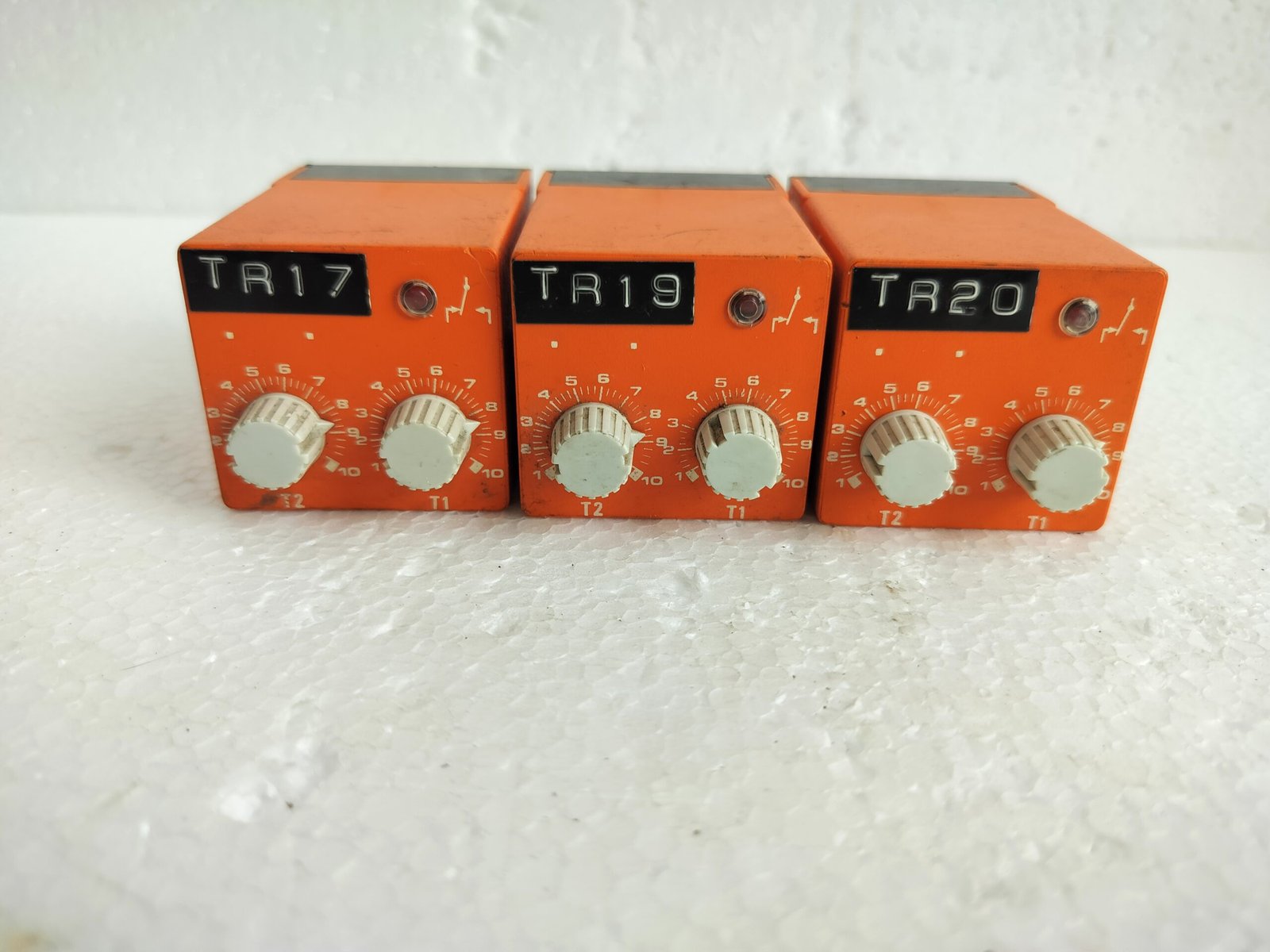 Syrelec (214)620-7713 Control Relay