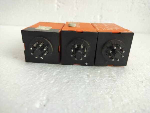 Syrelec (214)620-7713 Control Relay